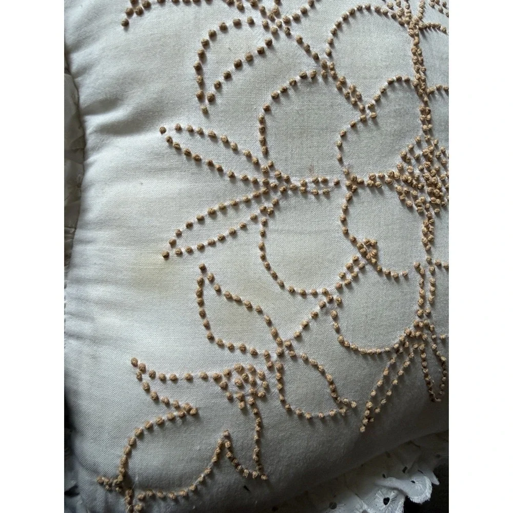 VTG Candlewicking Accent Throw Pillow Flower Needlework Handmade Cottagecore 12